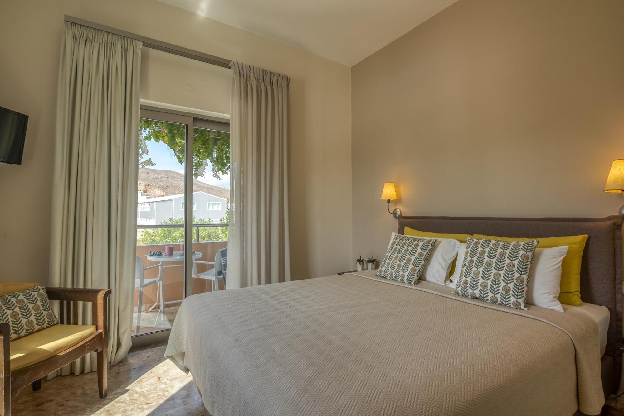 Hotel Peli 2*