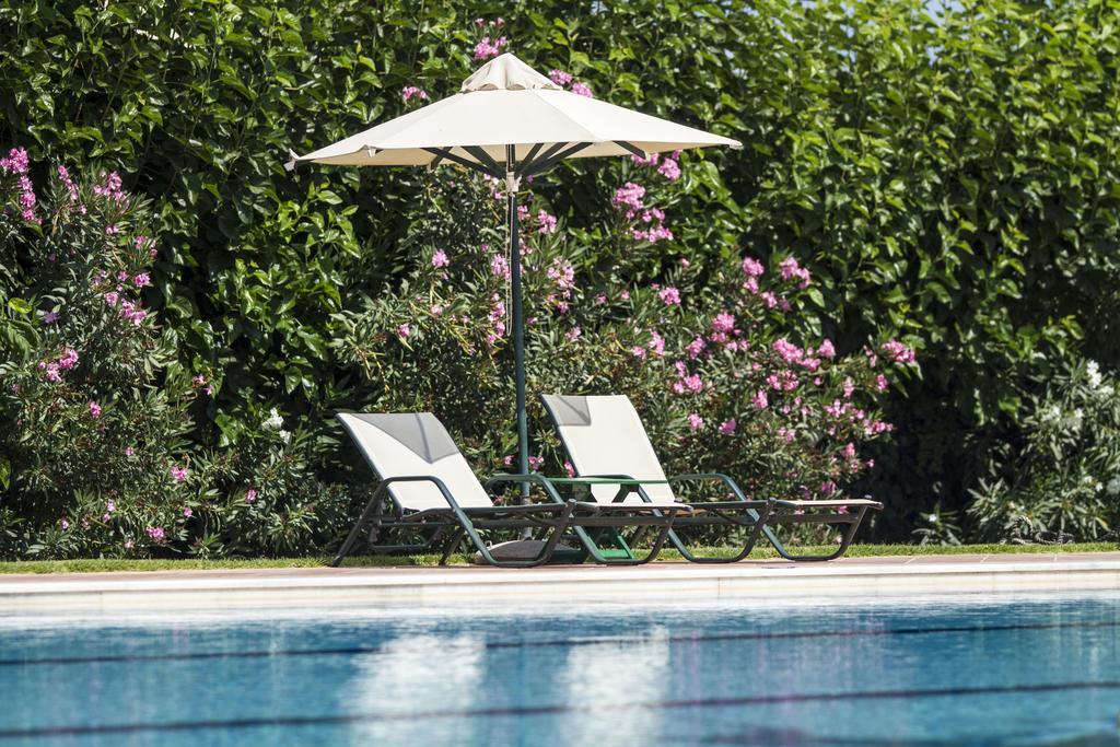 Peli Hotel 2*